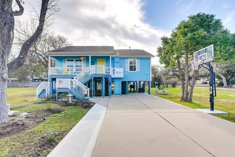 1206 4th Street Seabrook TX 77586