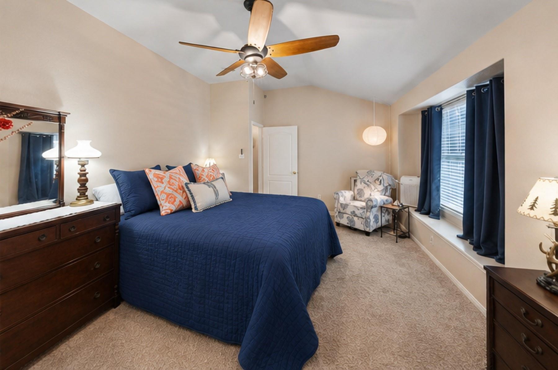 6006 Knollwood Trail