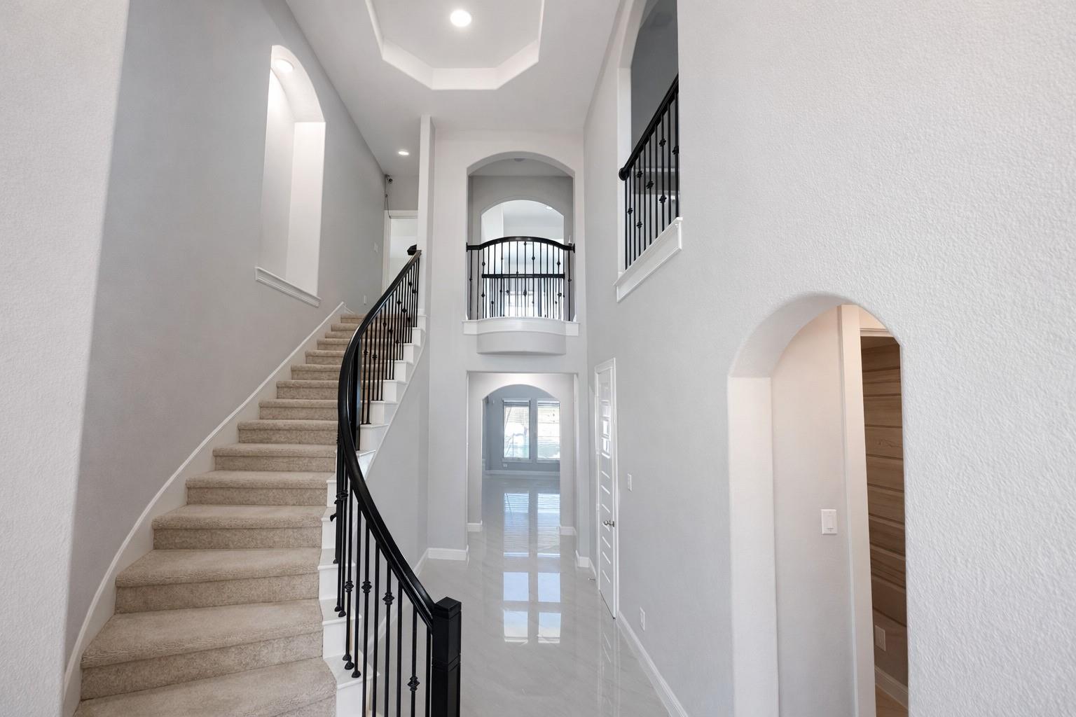 2406 Trocadero Lane