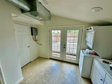 Tiny photo for 4109 Edison Street, Houston, TX 77009 (MLS # 63994274)