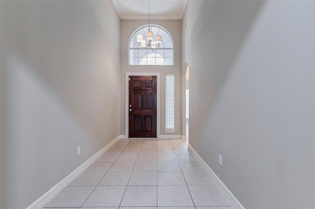 Photo of 2718 Ridgeglen Lane, Houston, TX 77082 (MLS # 48715241)
