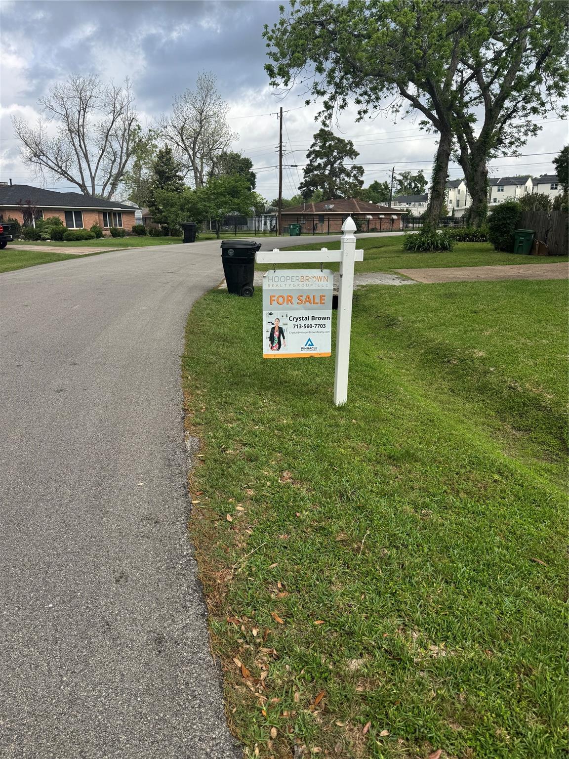 9386 Livernois Road