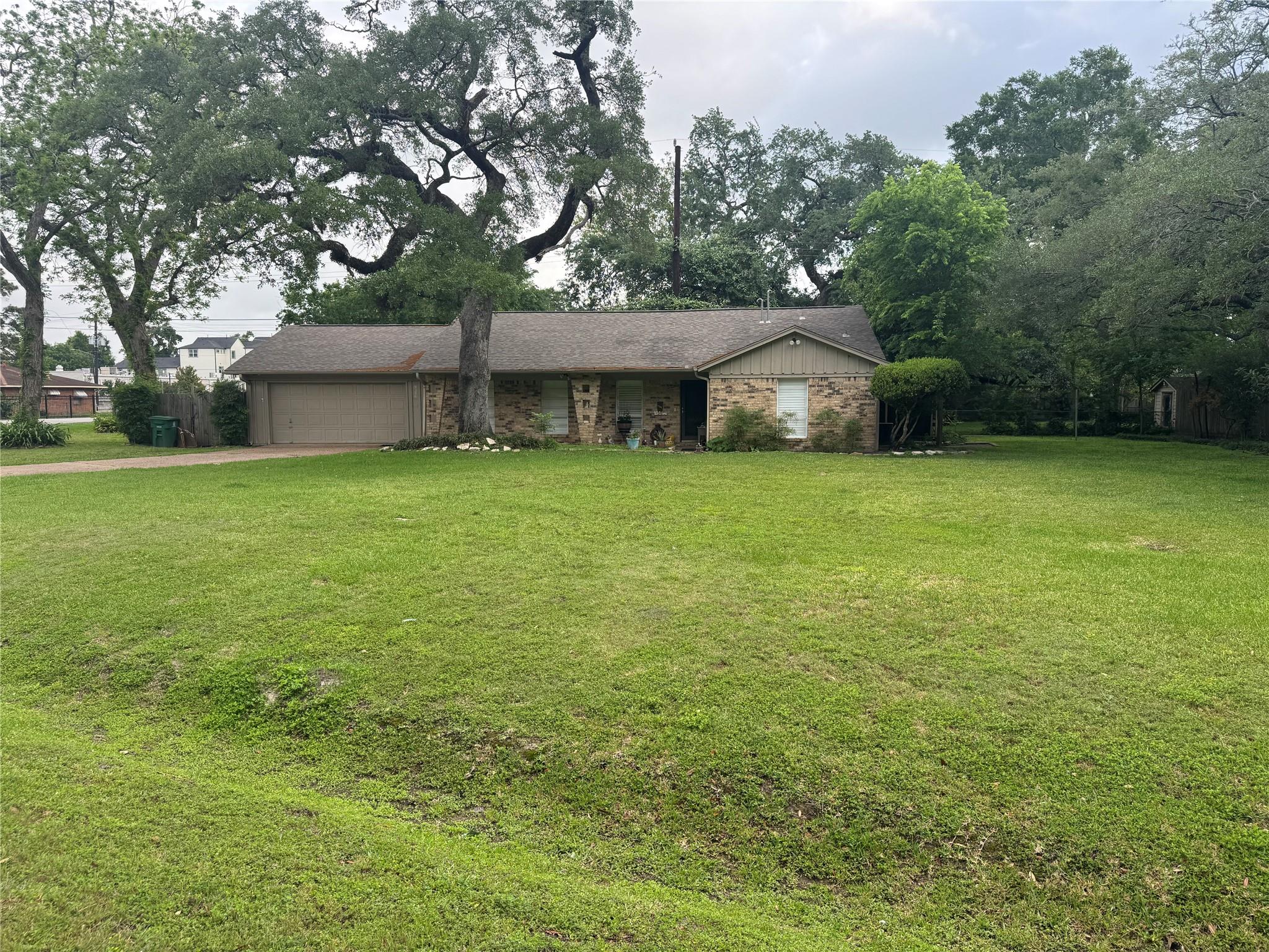 9386 Livernois Road