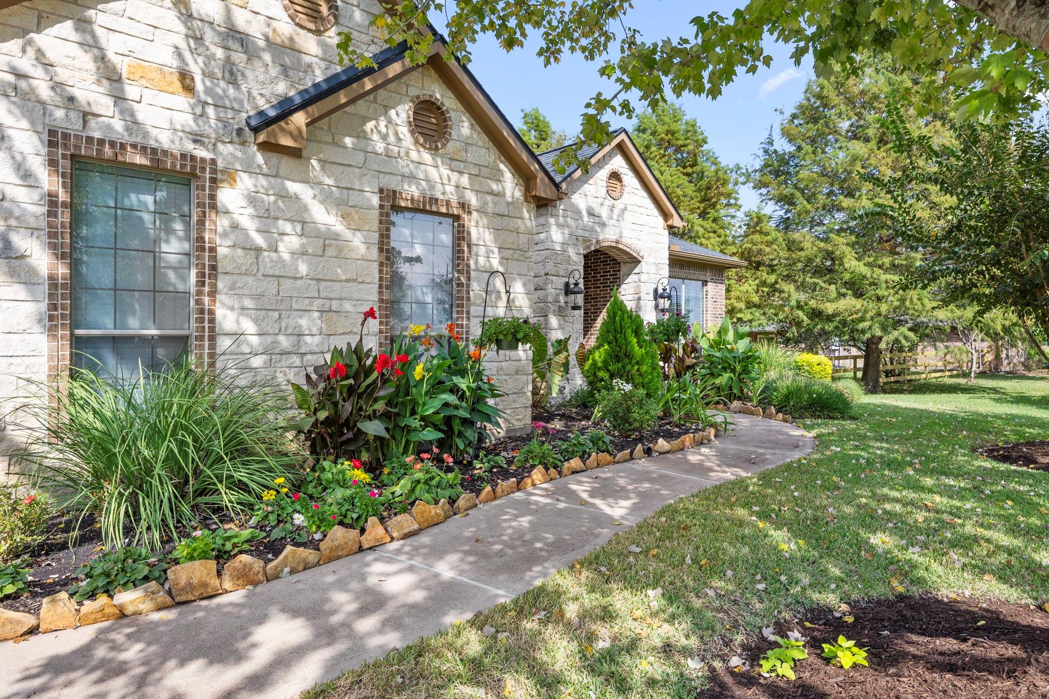 33218 Worthing Lane