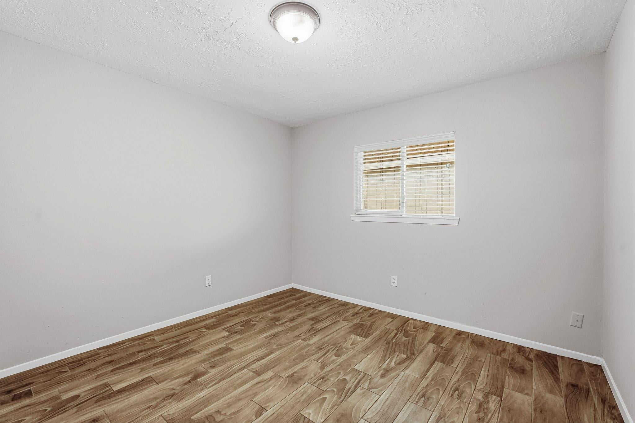 10011 Shell Rock Road