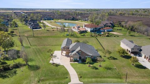 Photo of 8703 Majesty Lane, Richmond, TX 77469 (MLS # 43634817)