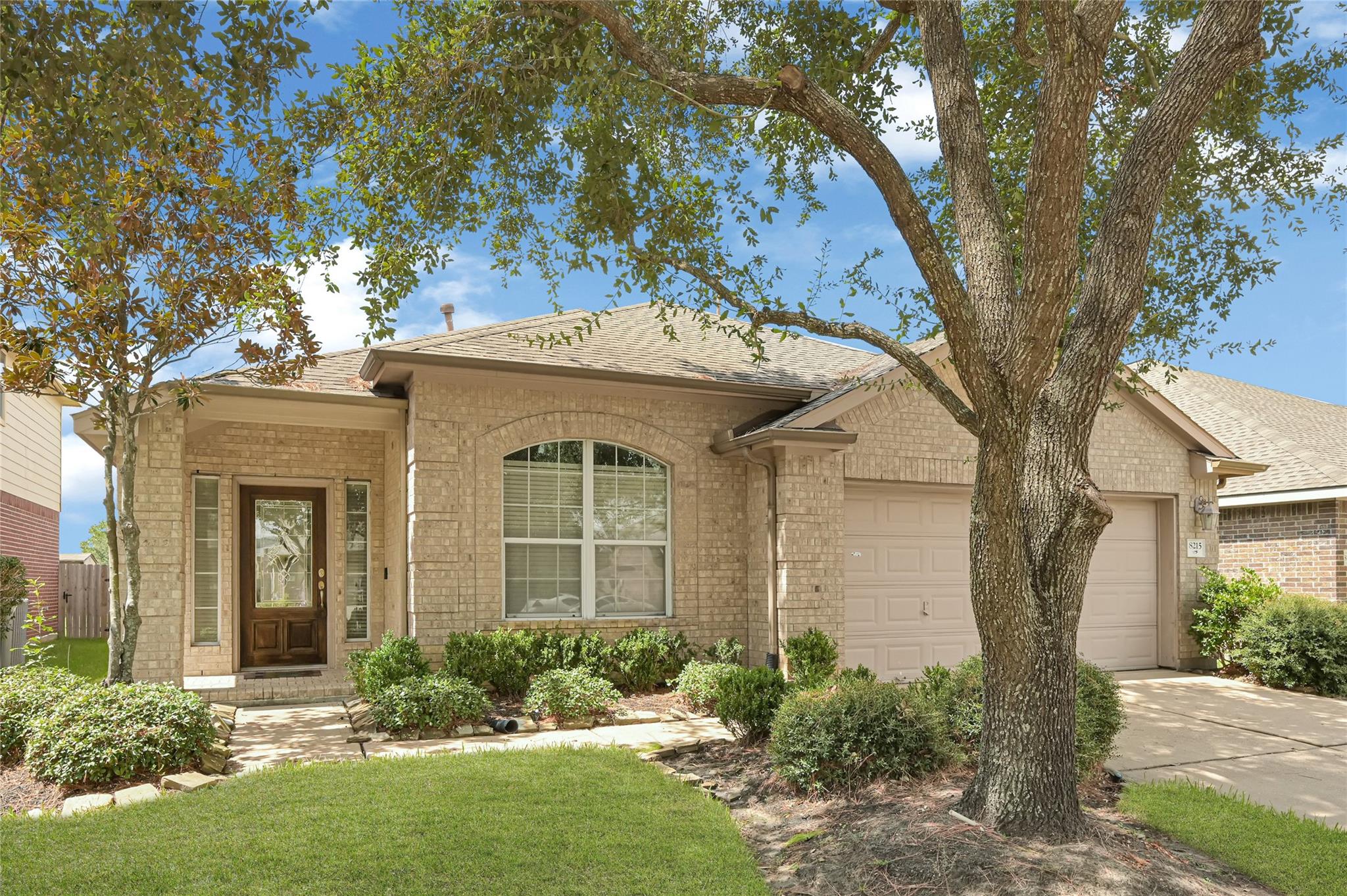 8215 Kerrington Glen Drive