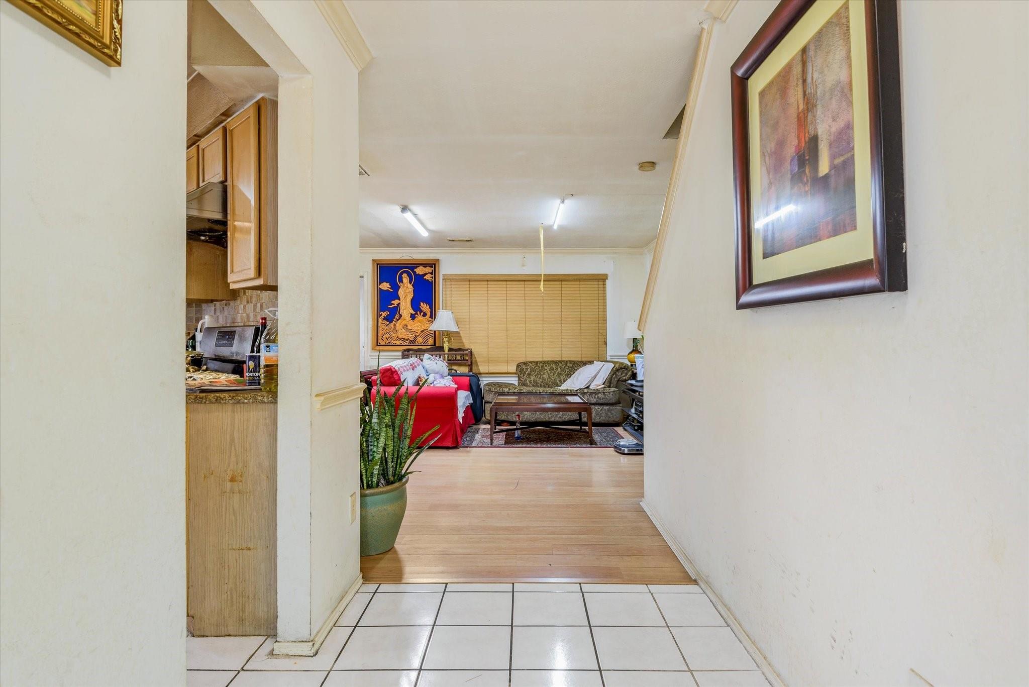 8052 Golf Green Circle