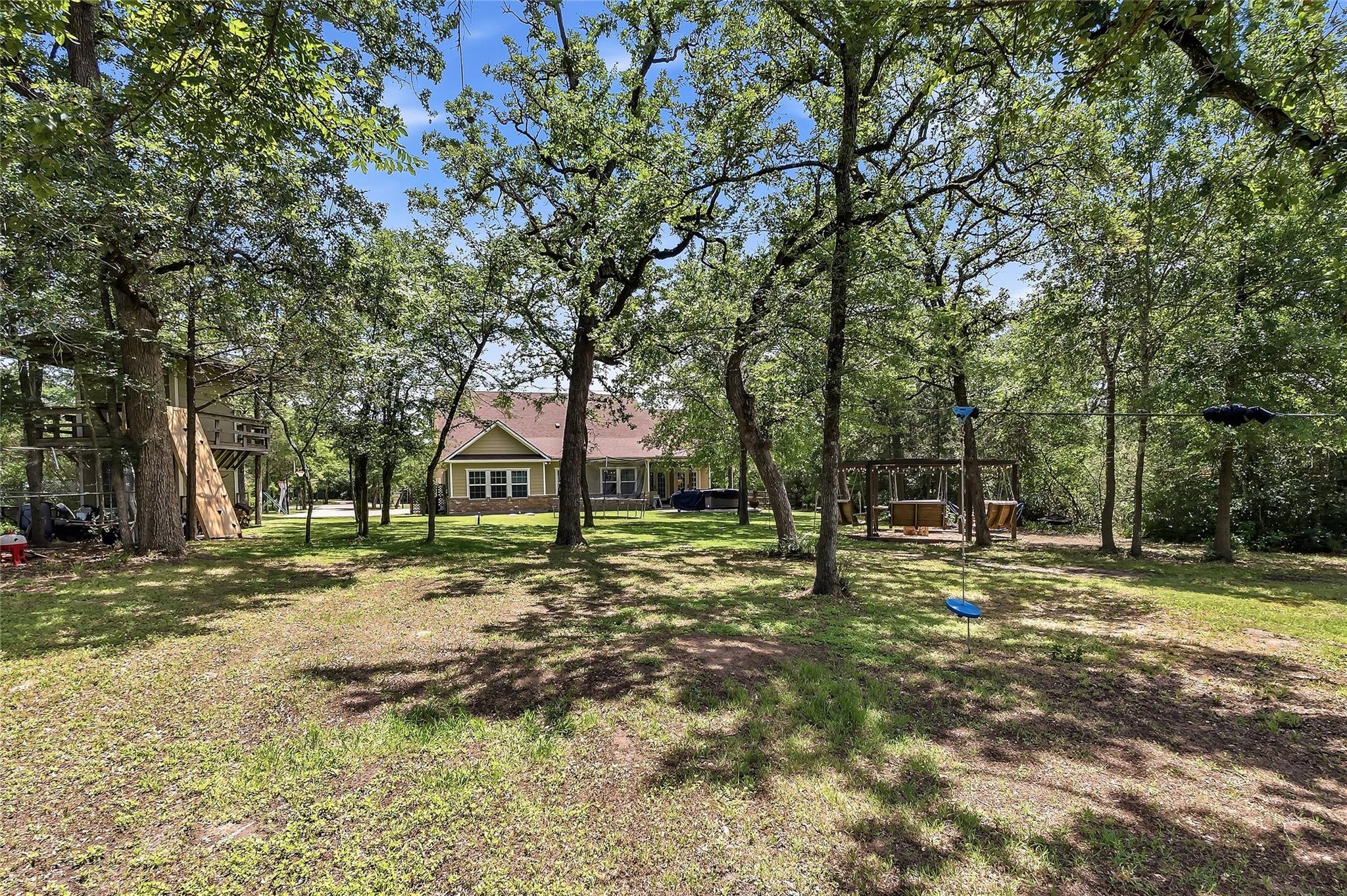 9669 Woodview Drive