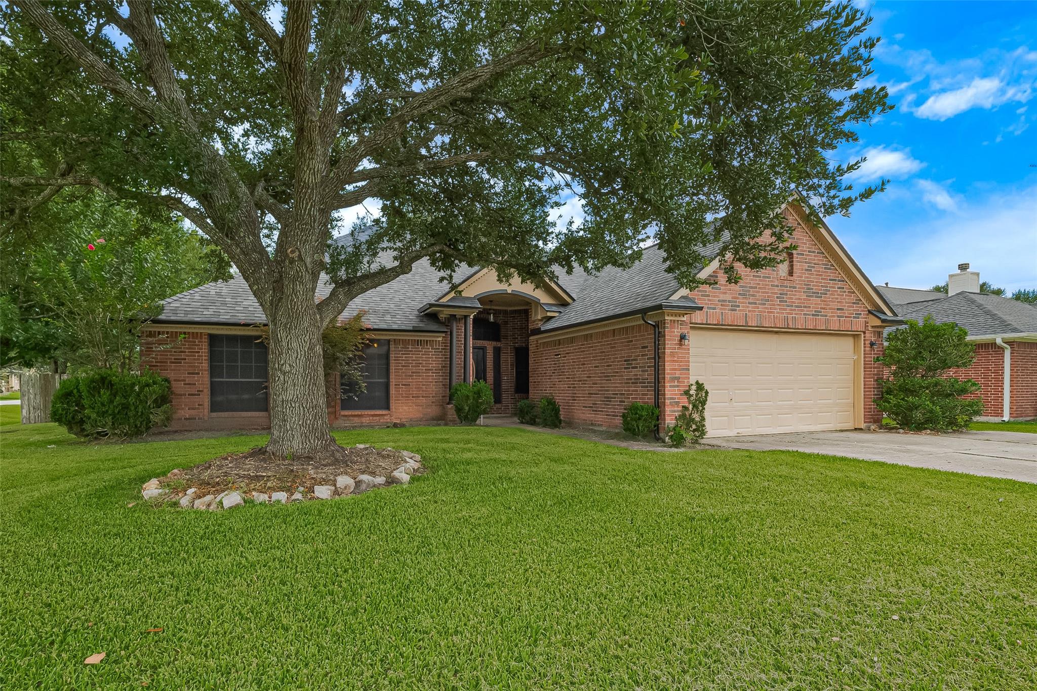 3803 Doveswood Circle