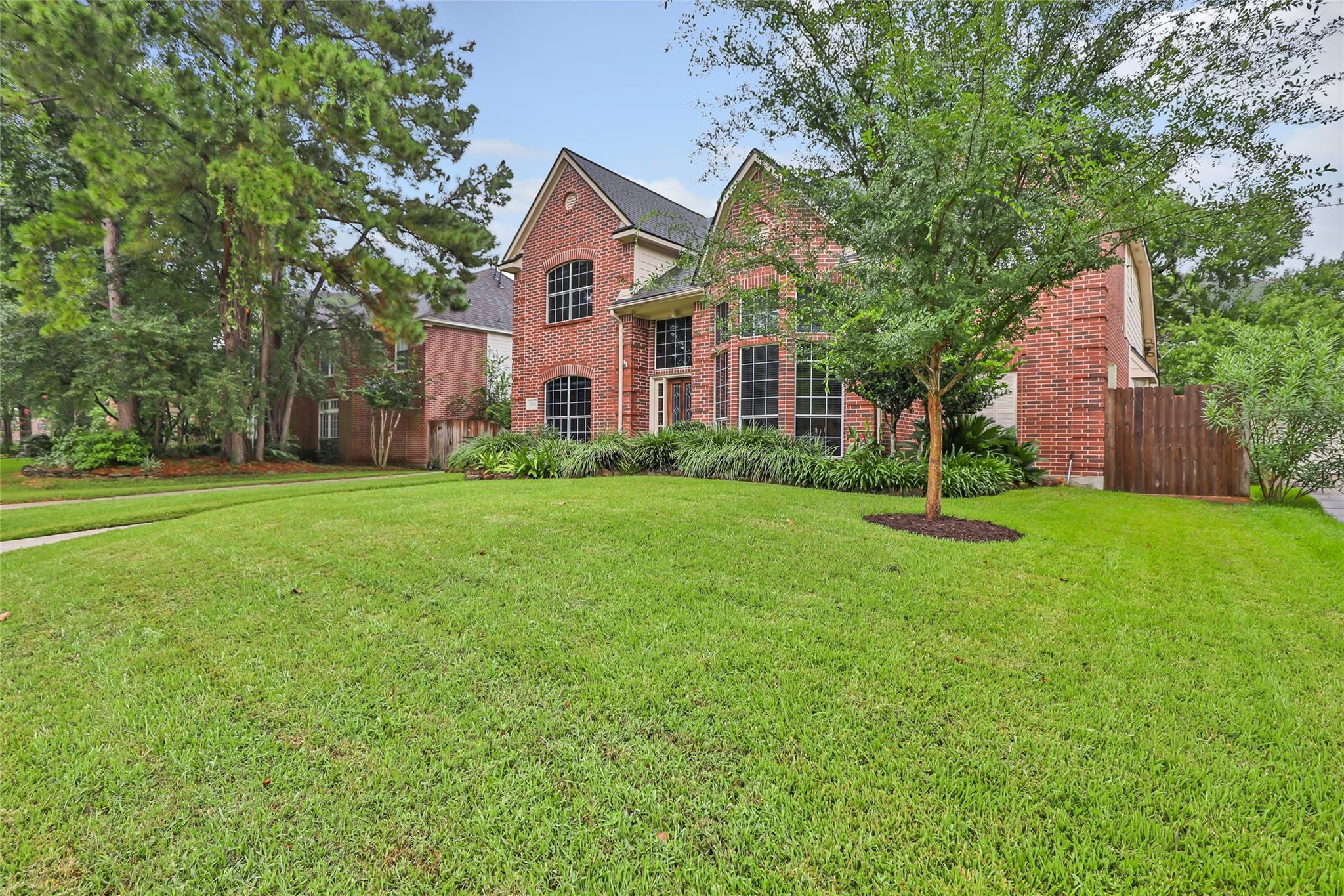 3526 Whispering Brook Drive