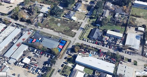 5914 Maple Street Houston TX 77074