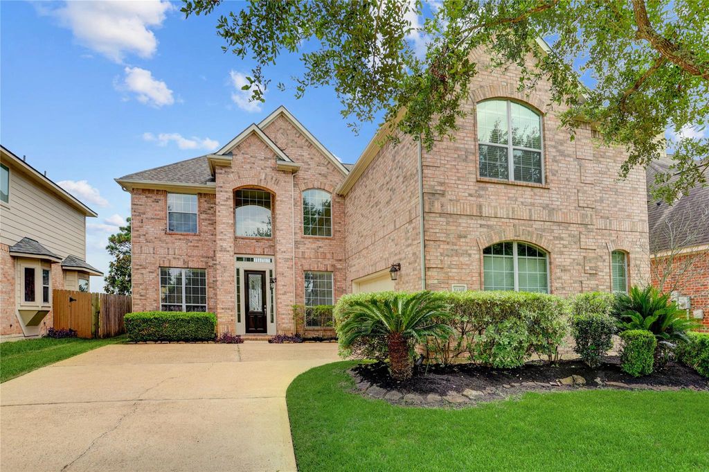 Photo of 13508 Sweet Wind Court, Pearland, TX 77584 (MLS # 21328453)