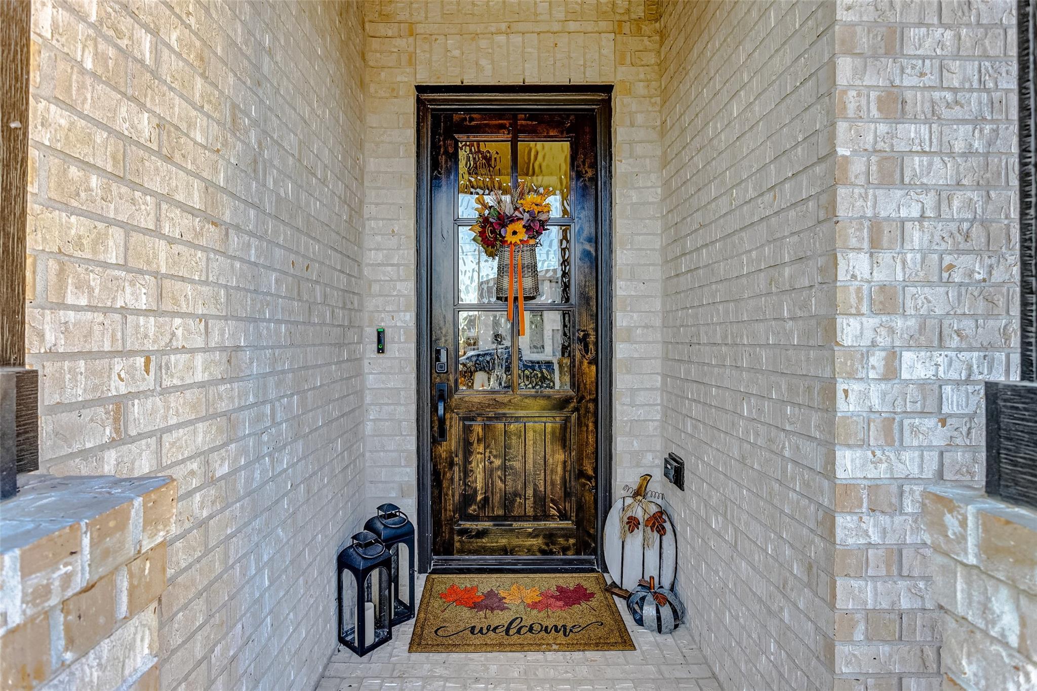 24910 Hibiscus Garden Way