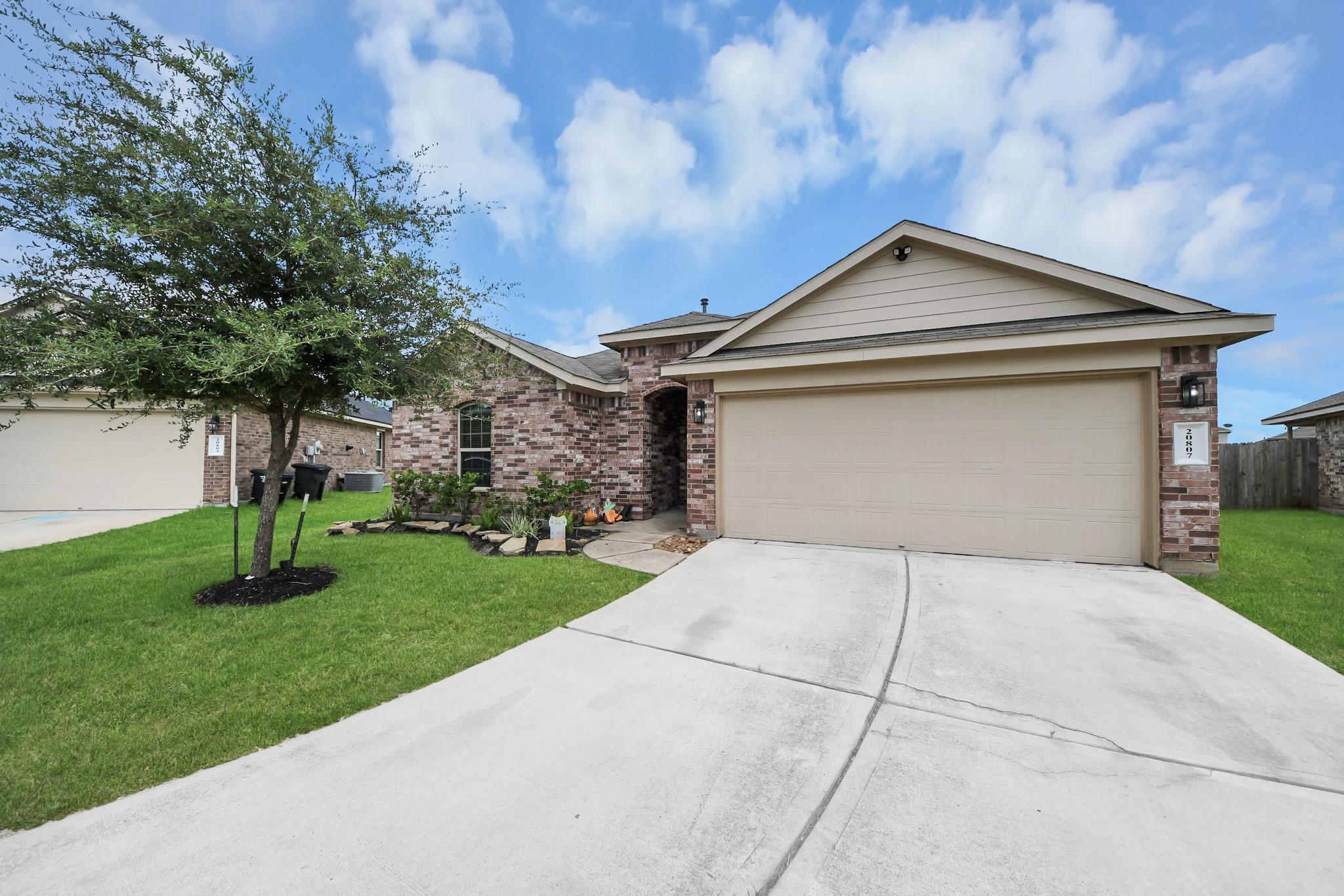 20807 Remington Oaks Court