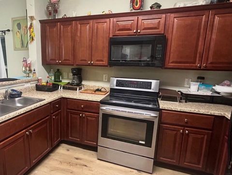 Tiny photo for 5526 Avenue M 1/2, Galveston, TX 77551 (MLS # 68829428)