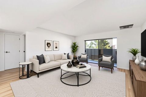 Photo of 3015 Walnut Bend Lane #31, Houston, TX 77042 (MLS # 9020451)