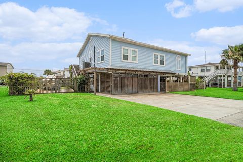 Photo of 16615 Mansvelt Road, Jamaica Beach, TX 77554 (MLS # 39401059) Photo of 16615 Mansvelt Road, Jamaica Beach, TX 77554 (MLS # 39401059)