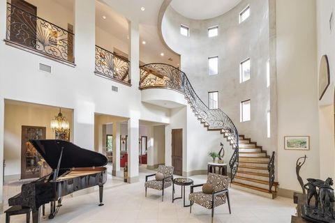 322 Crestwood Drive Houston TX 77007