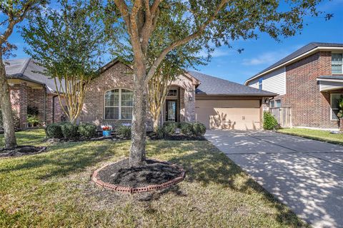 Photo of 14327 Brushy Arbor Lane, Humble, TX 77396 (MLS # 94016190)