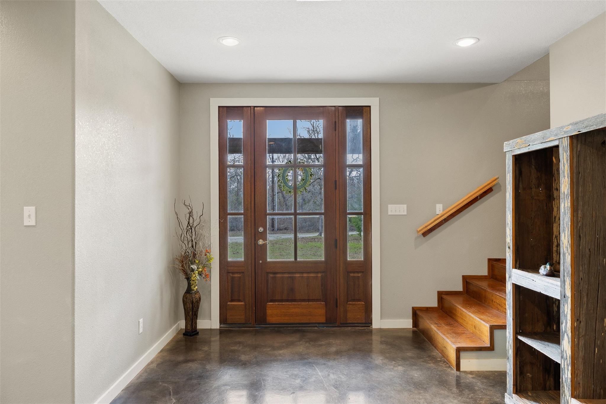 8952 Gibbons Creek Road