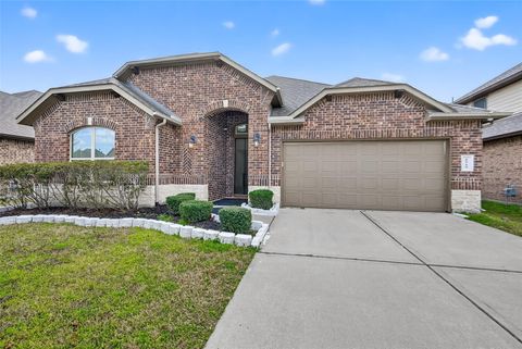 Homes For Sale - 6515 Sterling Shores Lane<br/> Rosenberg, TX 77471