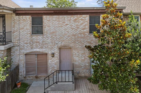 Photo of 811 Threadneedle Street #277, Houston, TX 77079 (MLS # 65363531)