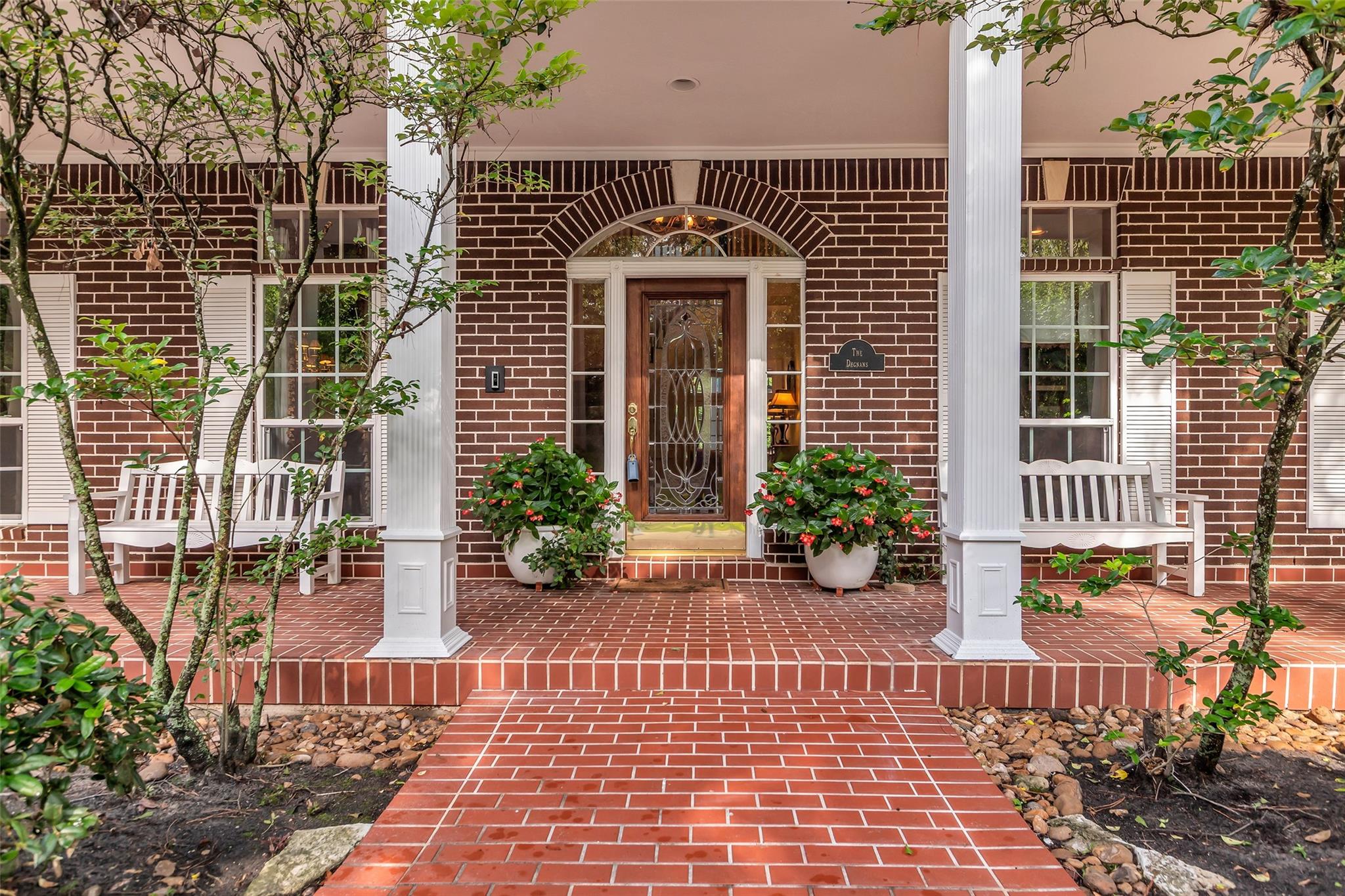 74 Grogans Point Road