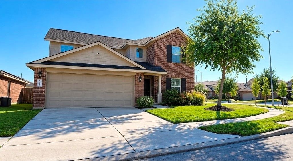 Photo of 1402 Rodeo Cattle Lane, Houston, TX 77049 (MLS # 19040823)