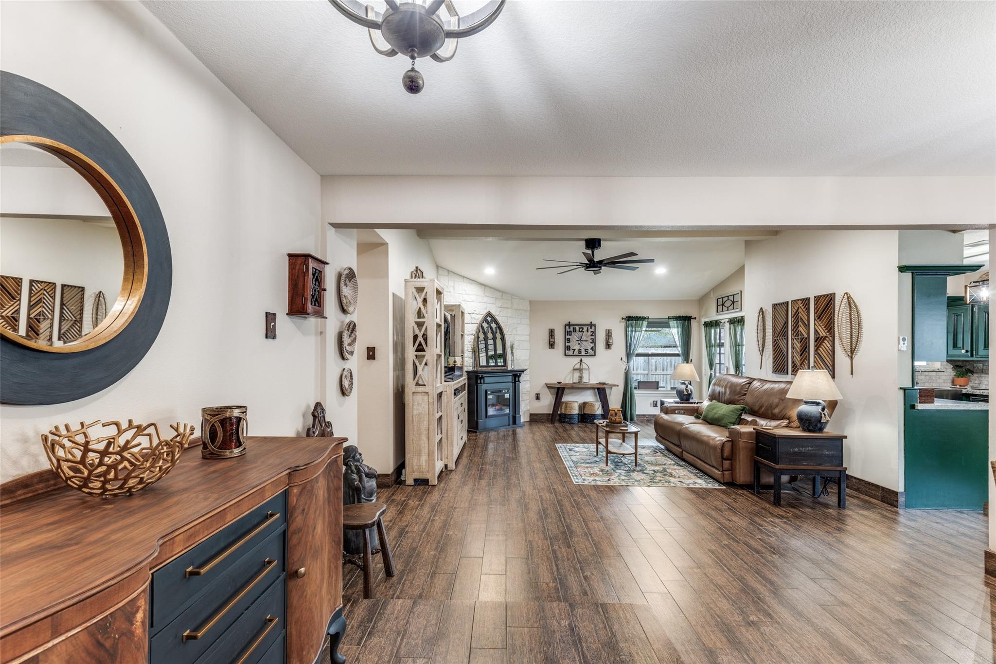 1433 N Park Ridge Drive