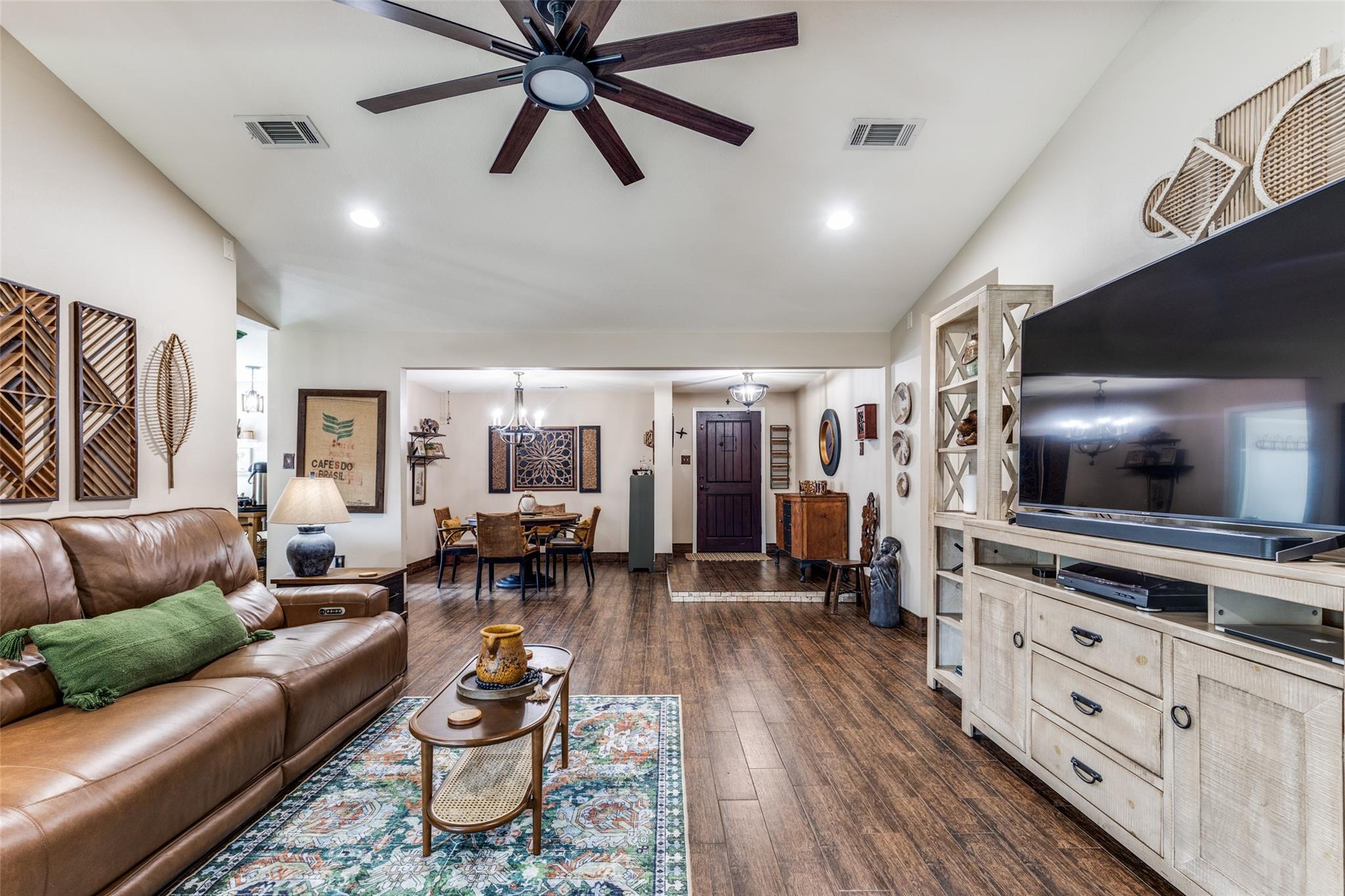 1433 N Park Ridge Drive