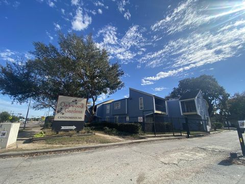 Photo of 5625 Antoine Drive #1308, Houston, TX 77091 (MLS # 82244780) Photo of 5625 Antoine Drive #1308, Houston, TX 77091 (MLS # 82244780)