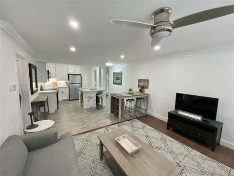 Photo of 614 Kipling St Street #D8, Houston, TX 77006 (MLS # 29447857)