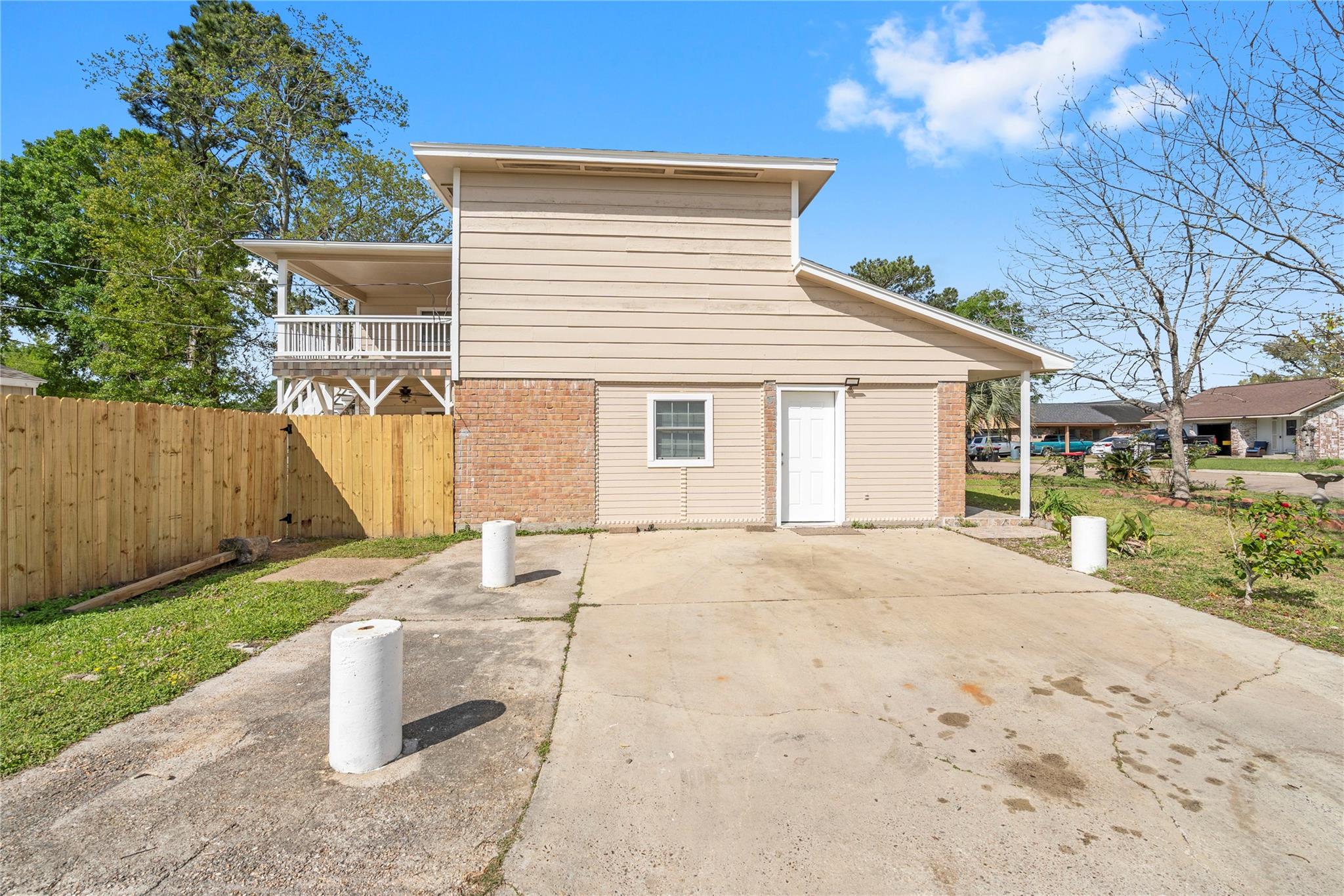 907 Northbend Drive