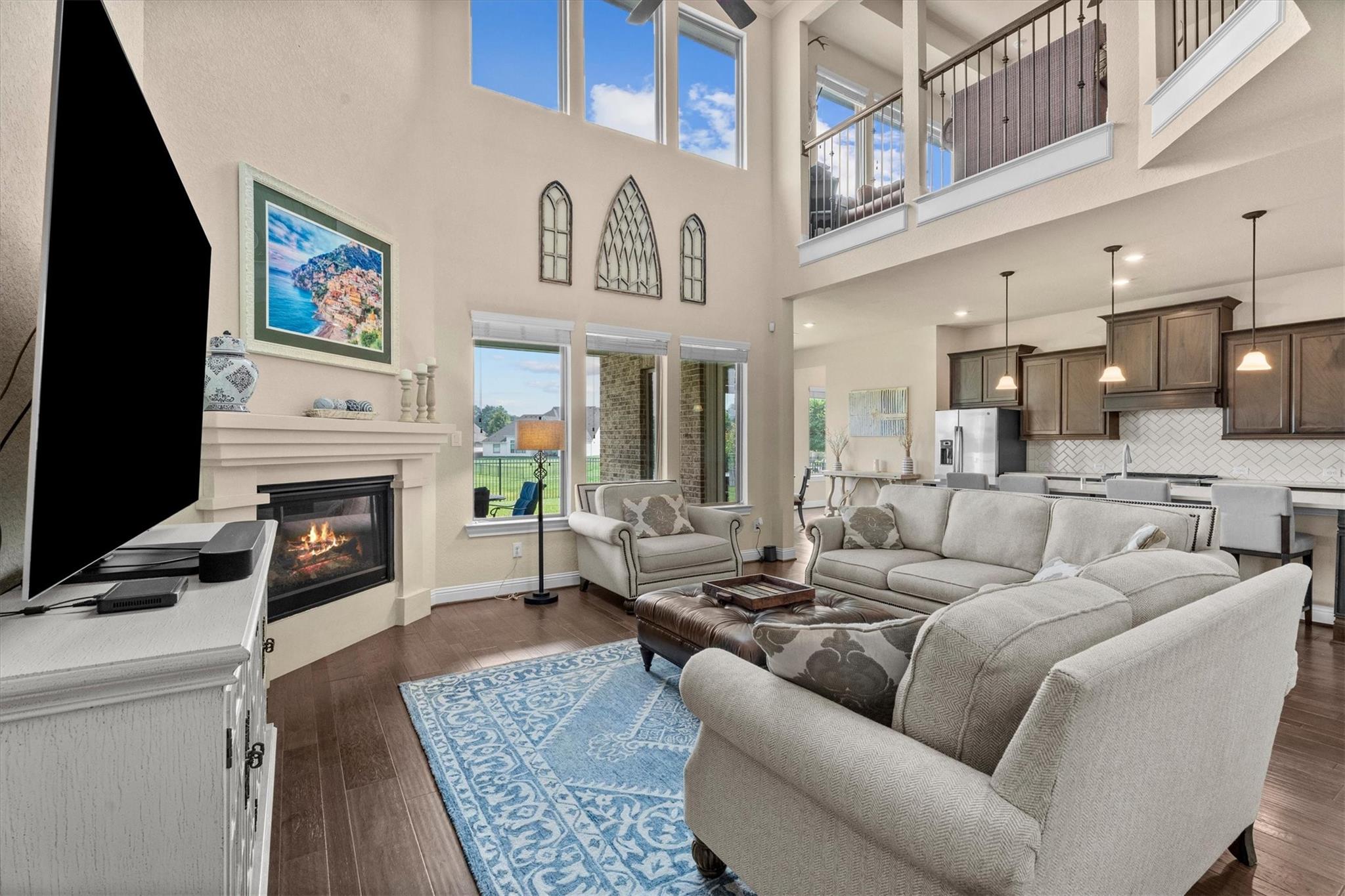 4906 Tres Lagos Drive