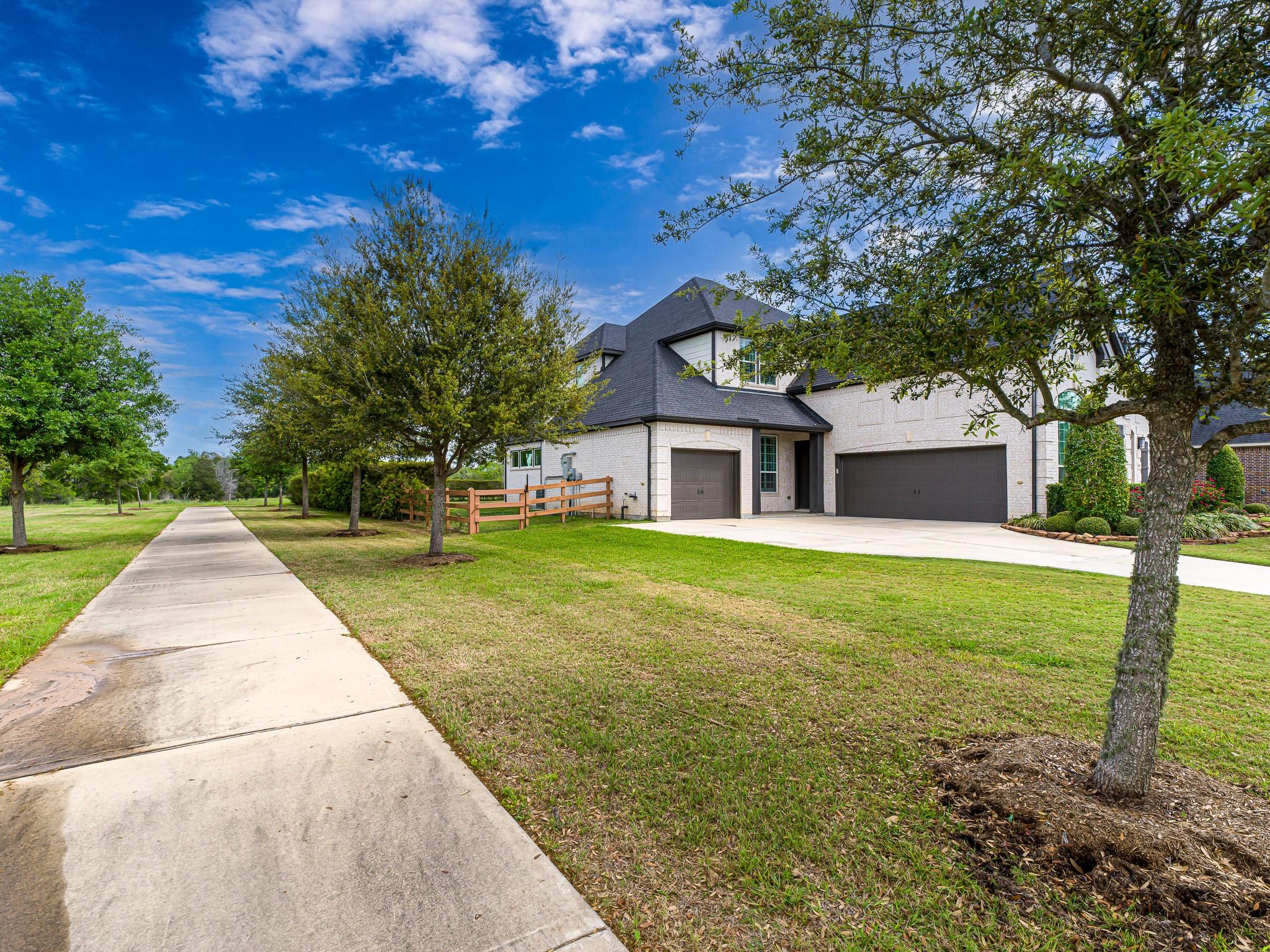 29726 Hay Field Lane