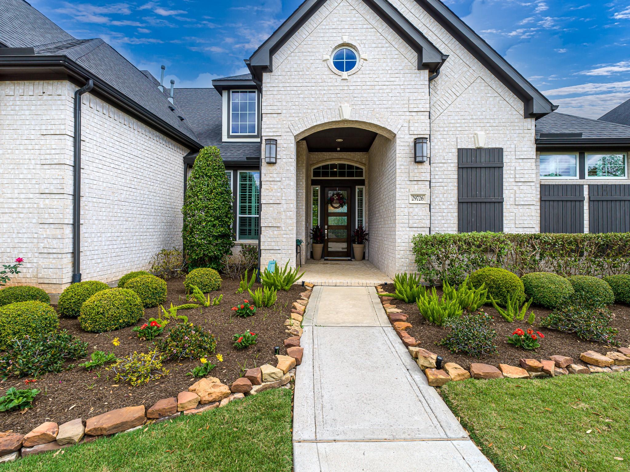 29726 Hay Field Lane