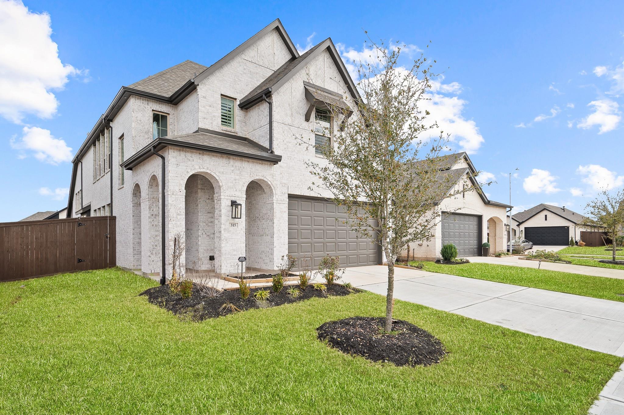 315 Eileen Drive