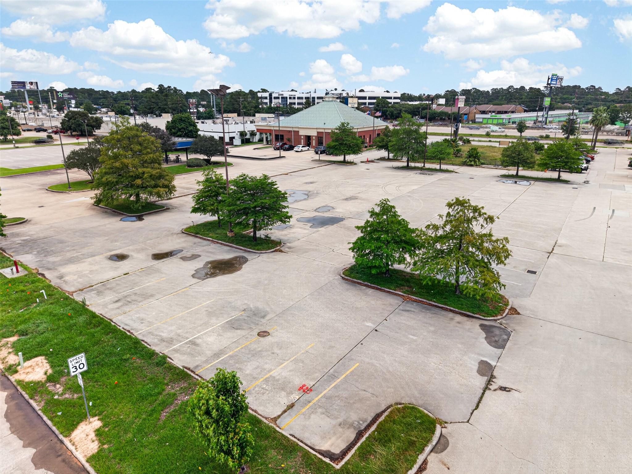 25657 Interstate 45