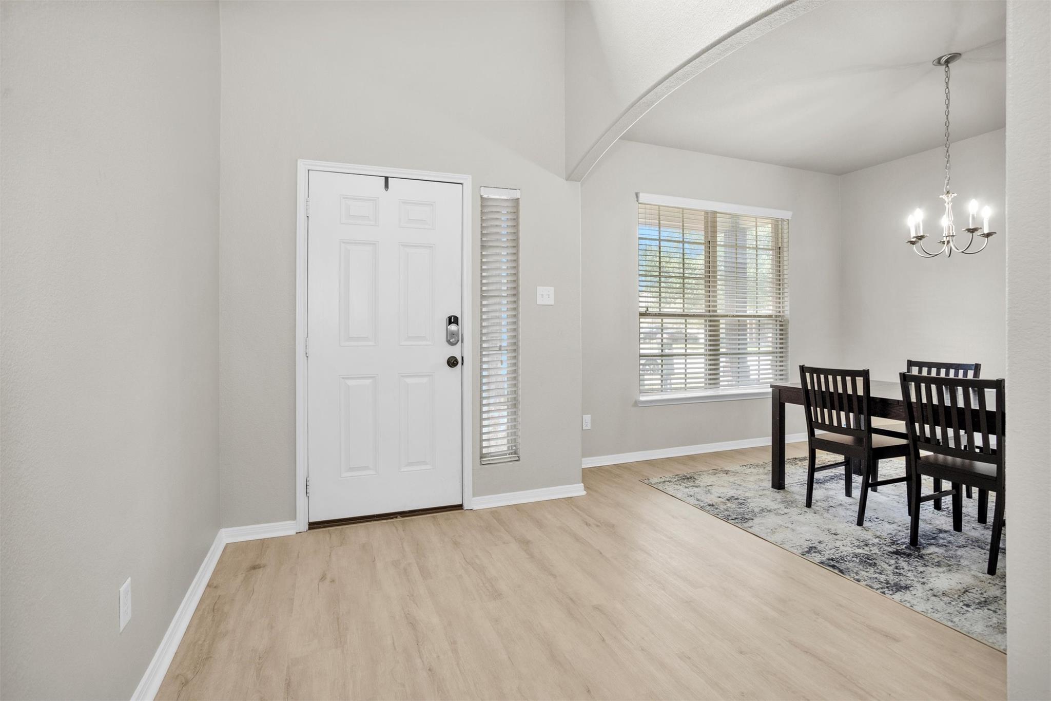 9587 E Woodmark