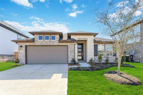 Photo of 207 Orchard Laurel Drive, Alvin, TX 77511 (MLS # 13229930)