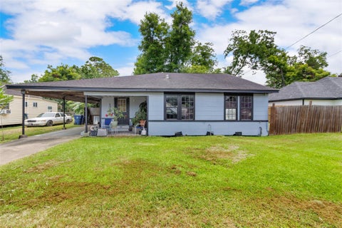 Photo of 137 Shady Lane, West Columbia, TX 77486 (MLS # 24413563)