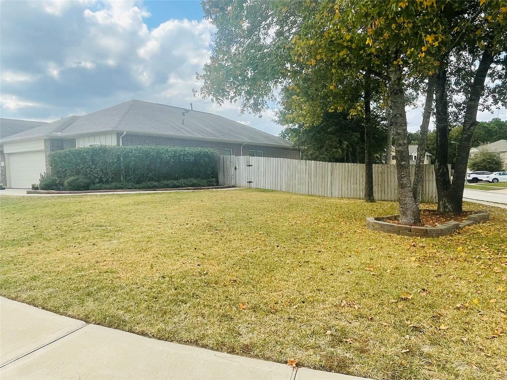 Photo of 30565 Pleasant Oaks Drive, Magnolia, TX 77355 (MLS # 80660625)