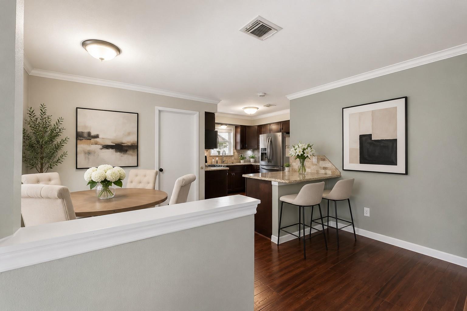 5 N Deerfoot Circle