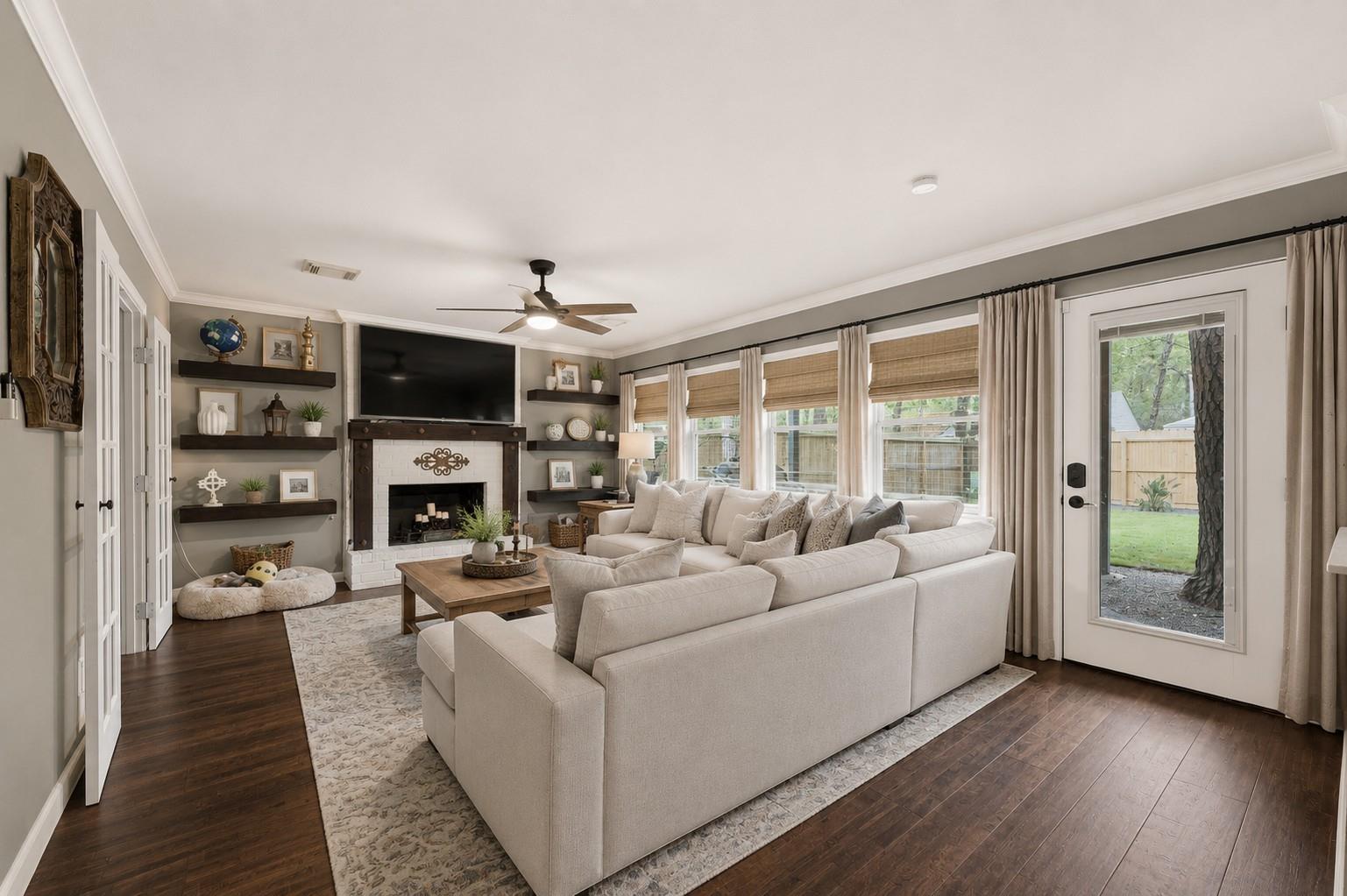 5 N Deerfoot Circle