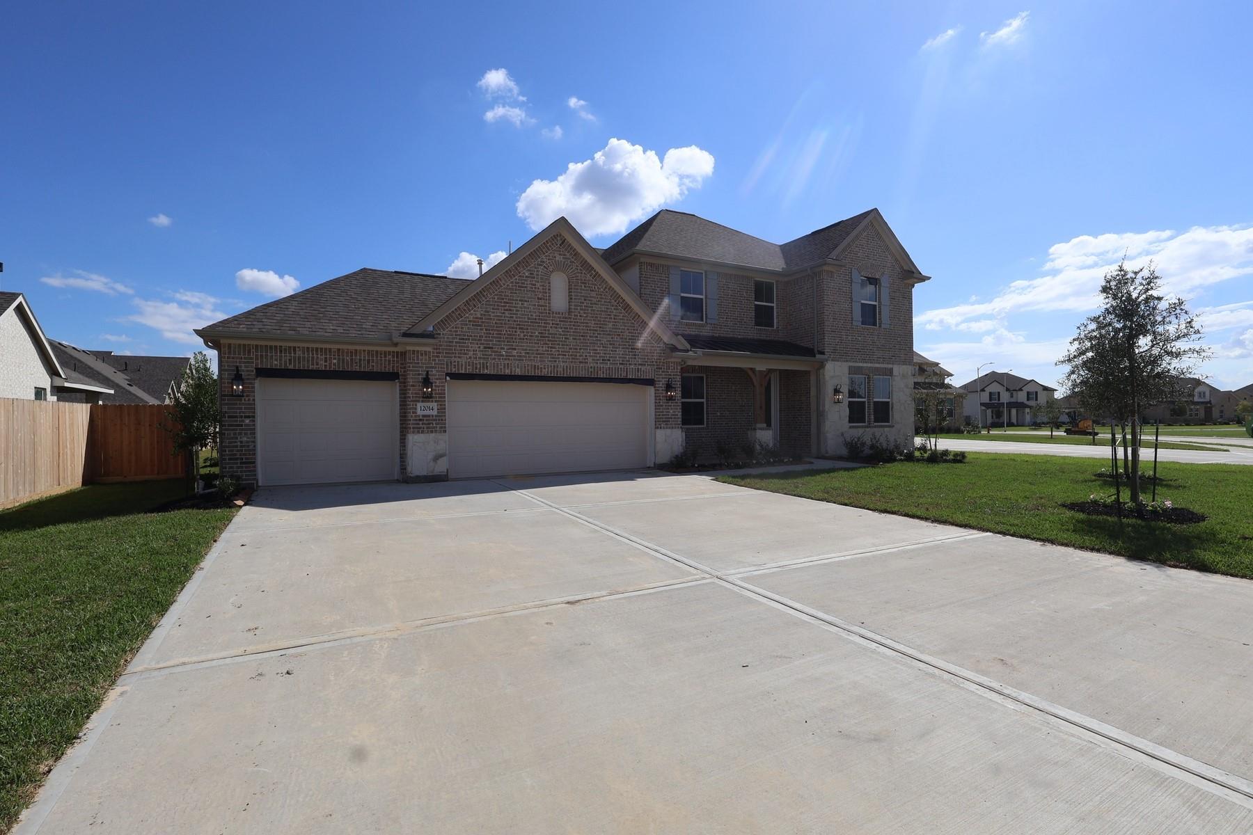 12014 Upper Meadows Avenue