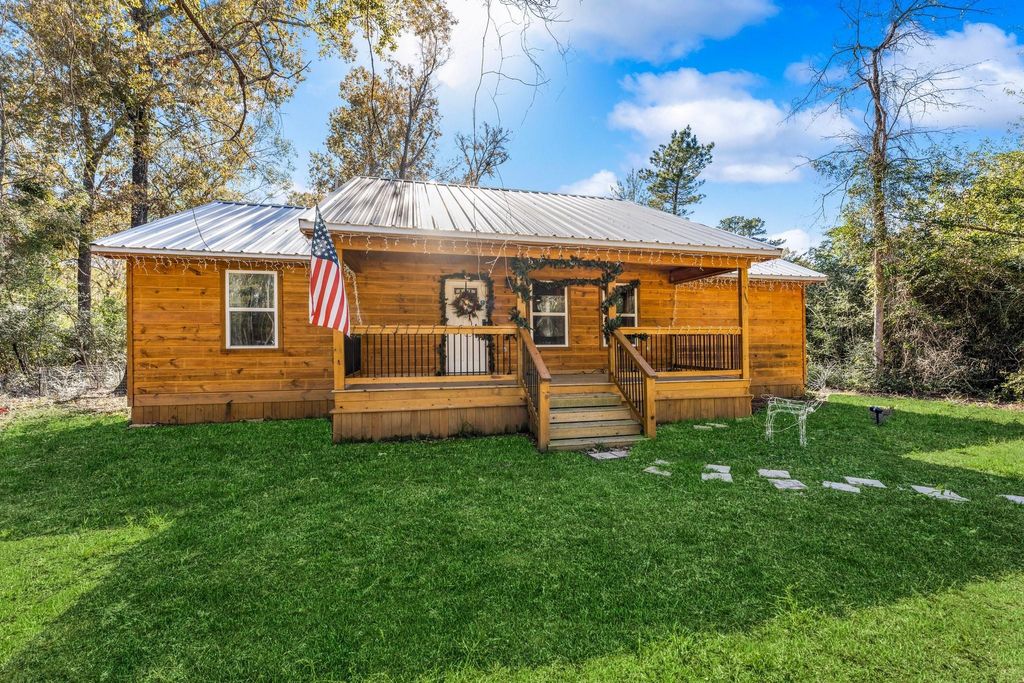 Photo of 627 Dove Creek Drive, Coldspring, TX 77331 (MLS # 70829181)