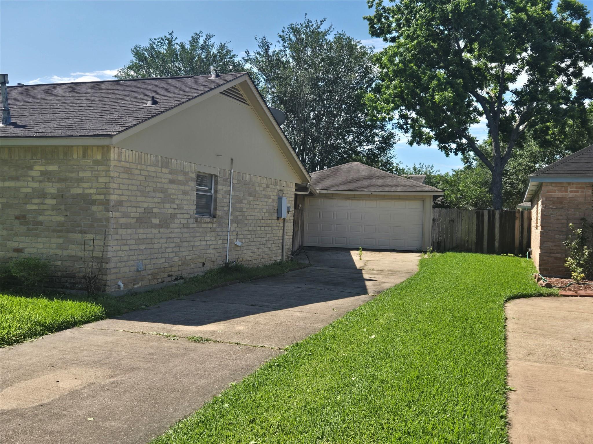 1911 Hilton Head Drive