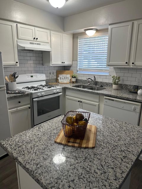 1101 E Main Street League City TX 77573