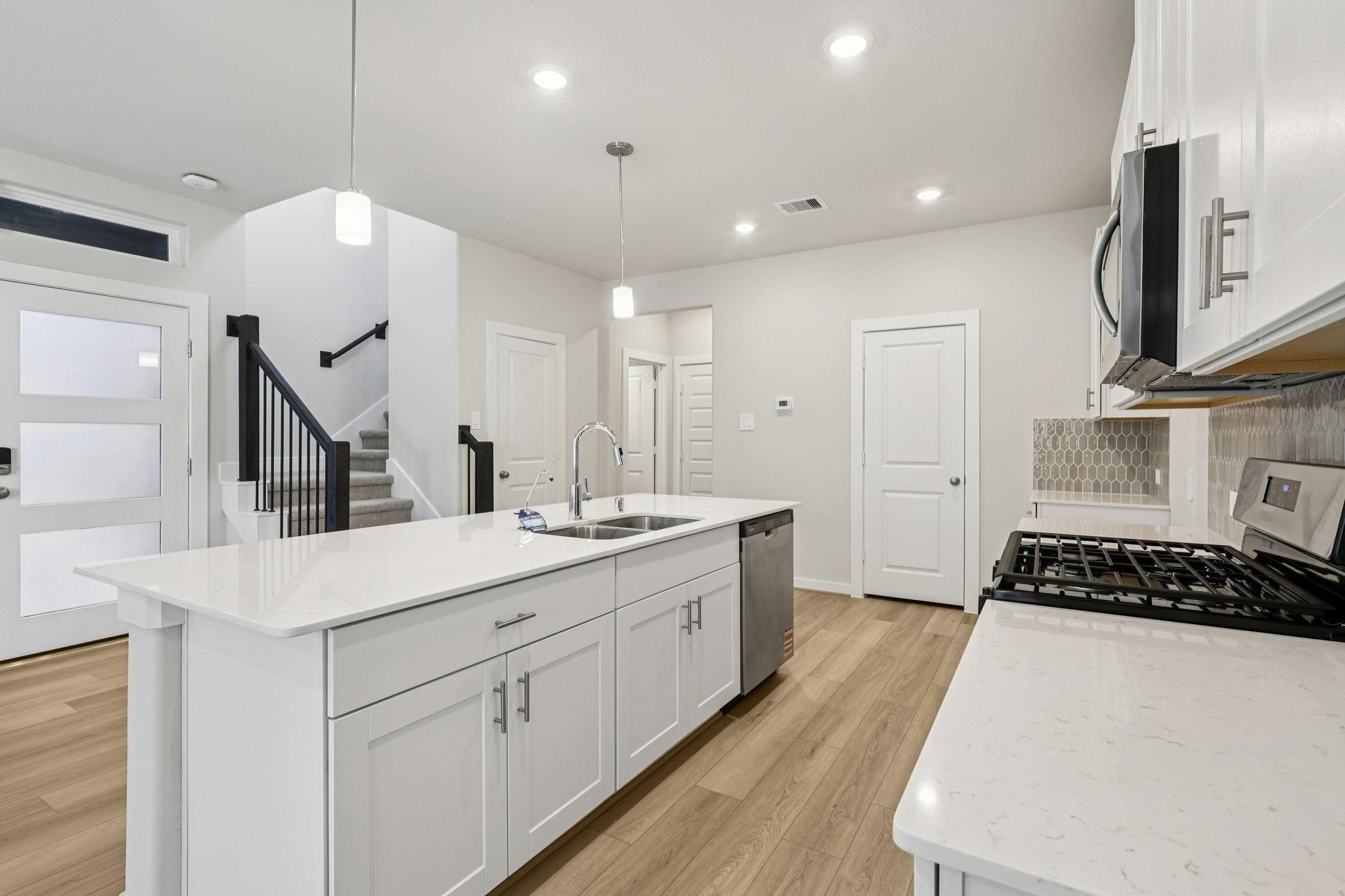 1111 Cedar Place Lane